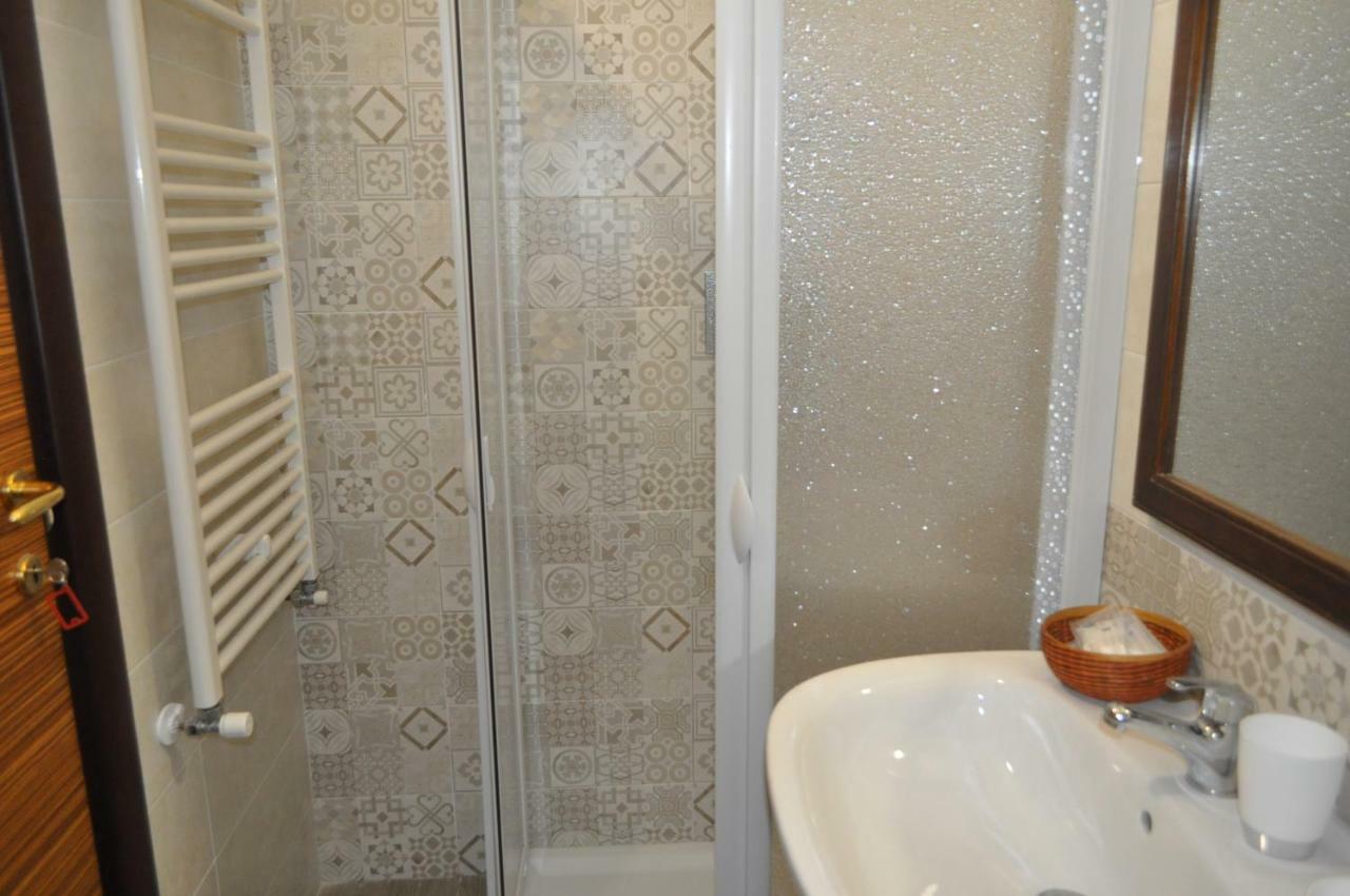 B&B La Dimora Di Rosa Matera Luaran gambar